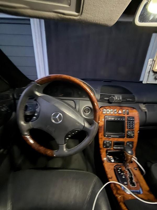 Gebraucht Mercedes CL500 306 PS (225 kW) 2002 Silber Coupé