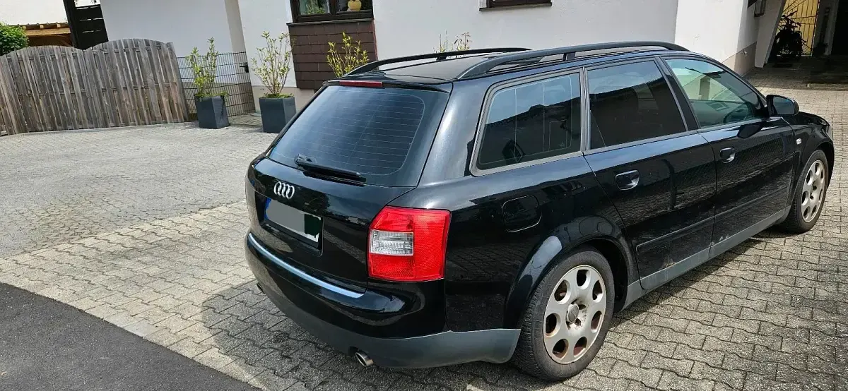 Brugt Audi A4 S-Line 163 HK (119 kW) 2002 Sort Stationcar