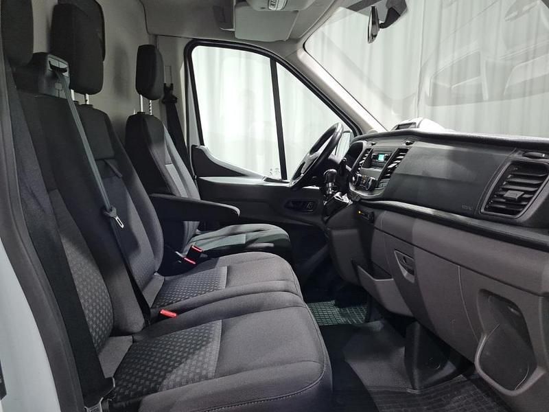 Gebraucht Ford Transit Trend 131 PS (96 kW) 2021 Weiß, frozen white Limousine