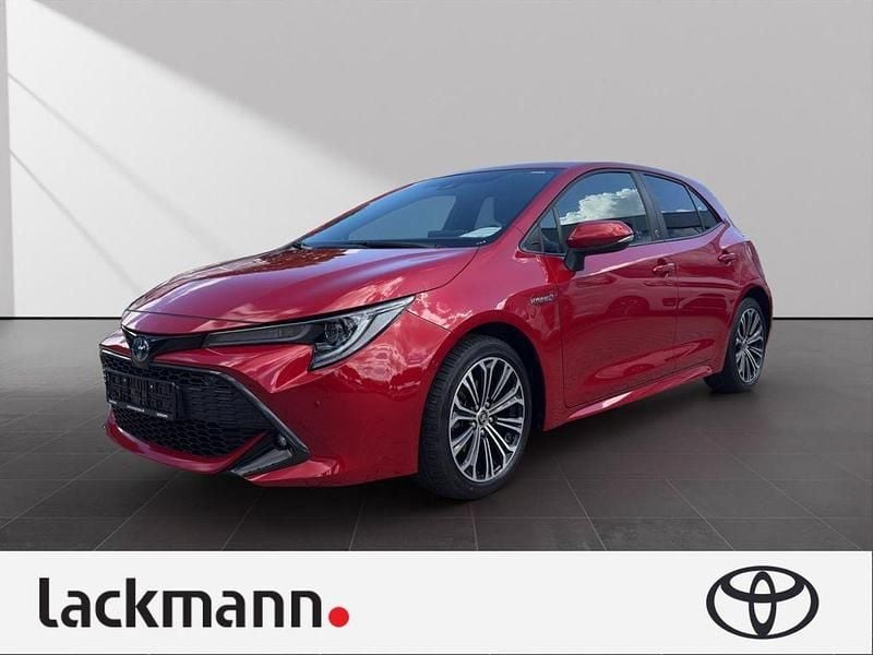 Rot Gebraucht 2021 Toyota Corolla Limousine | 21.690 € (Fairer Preis) - Bild 1/4