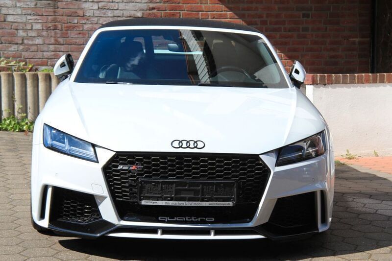 Weiß Gebraucht 2018 Audi TT Roadster Sport Cabrio | 52.900 € - Bild 1/4