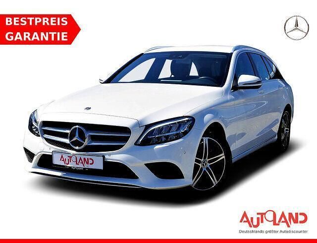 Andere Gebraucht 2020 Mercedes C200 Avantgarde Kombi | 25.950 € (Etwas zu teuer) - Bild 1/4