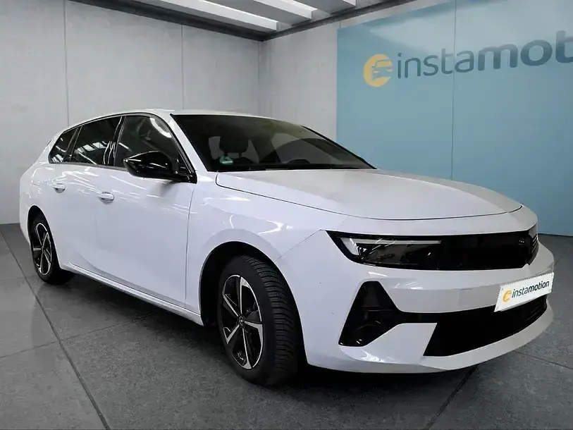 Gebraucht Opel Astra 131 PS (96 kW) 2024 Weiß Kleinwagen