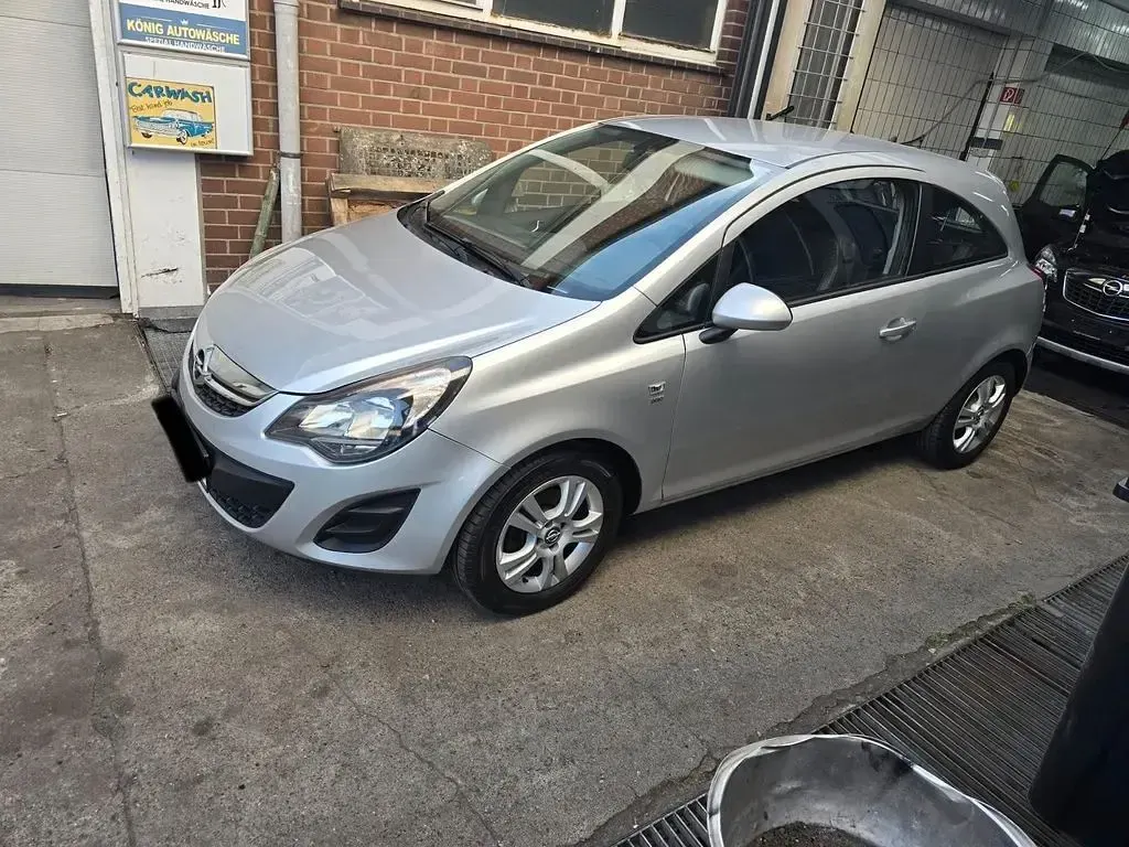 Gebraucht Opel Corsa Active 87 PS (63 kW) 2014 Grau Kleinwagen