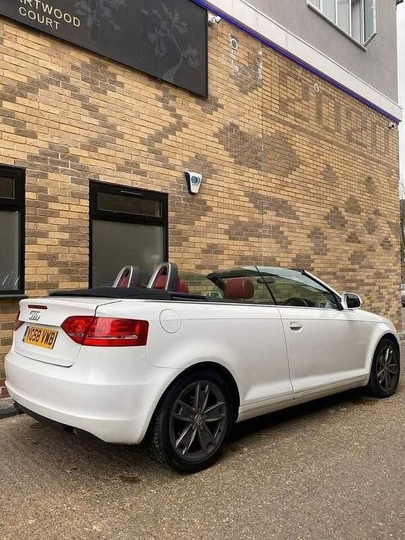 Weiß Gebraucht 2008 Audi A3 Cabriolet Ambiente Cabrio | 4.999 € (Superpreis) - Bild 1/4