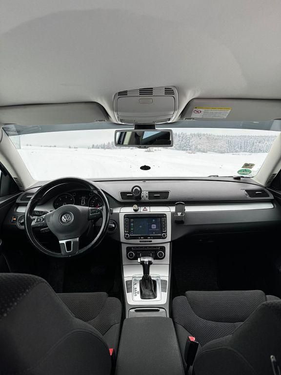 Gebraucht VW Passat Comfortline 170 PS (125 kW) 2010 Blau Kombi