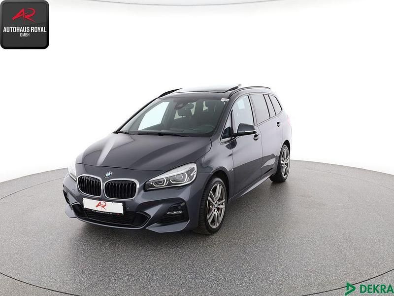 Mineralgrau Gebraucht 2018 BMW 220 Gran Tourer M Sport Van / Kleinbus | 22.880 € (Etwas zu teuer) - Bild 1/4