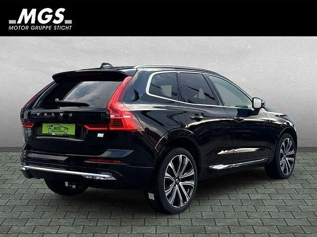 Gebraucht Volvo XC60 Inscription 253 PS (186 kW) 2021 Onyx black SUV