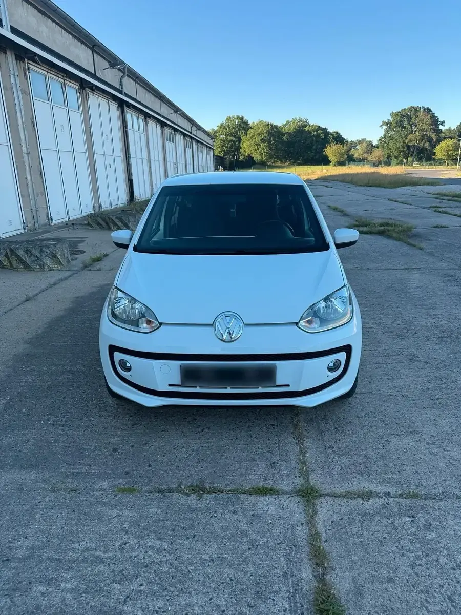 Gebraucht VW up! 75 PS (55 kW) 2015 Weiß Kleinwagen