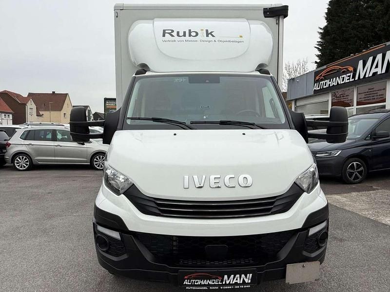 Gebraucht Iveco Daily 179 PS (131 kW) 2019 Weiß
