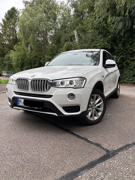 Weiß Gebraucht 2015 BMW X3 Comfort Edition SUV | 14.800 € (Guter Preis) - Bild 1/4