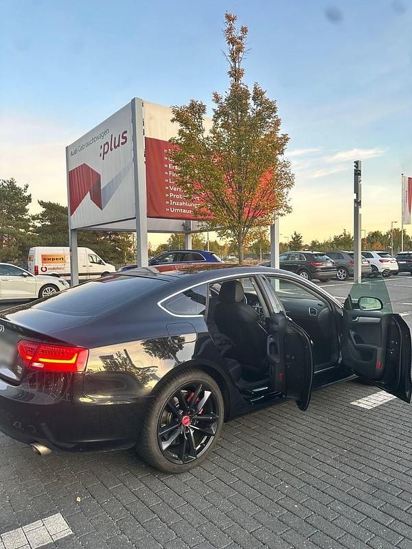 Gebraucht Audi A5 Sportback Comfort 272 PS (200 kW) 2012 Schwarz Kleinwagen
