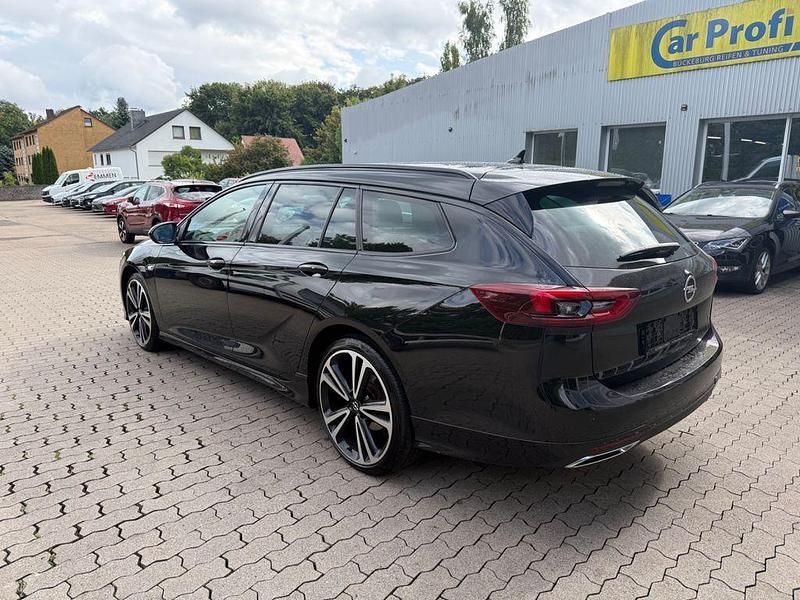 Gebraucht Opel Insignia Ultimate 174 PS (127 kW) 2022 Diamond black Kombi