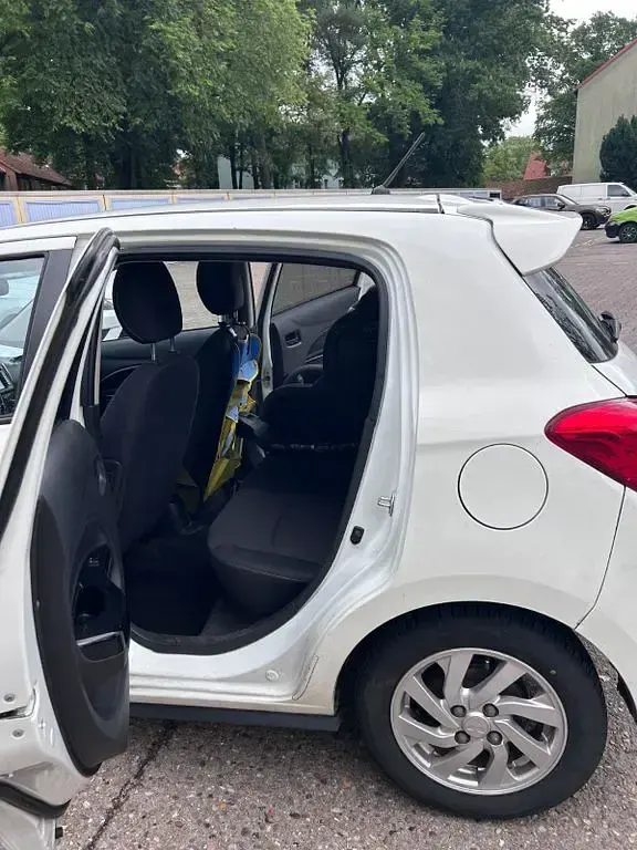 Gebraucht Mitsubishi Space Star Edition+ 80 PS (58 kW) 2016 Weiß Kleinwagen