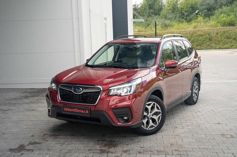 Rot Gebraucht 2020 Subaru Forester Trend SUV | 16.500 € - Bild 1/4