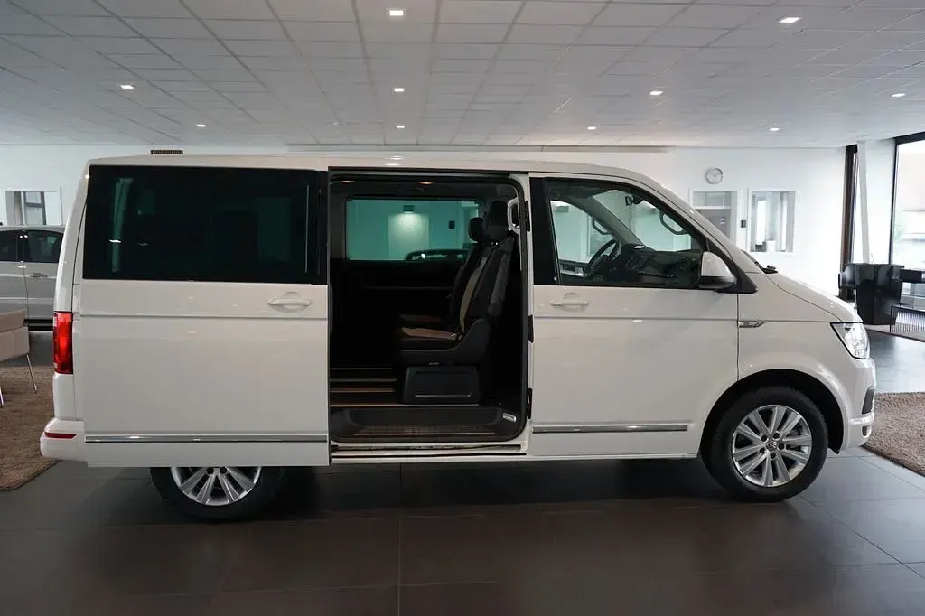 Gebraucht VW Multivan Generation Six 204 PS (150 kW) 2016 Weiß Van / Kleinbus