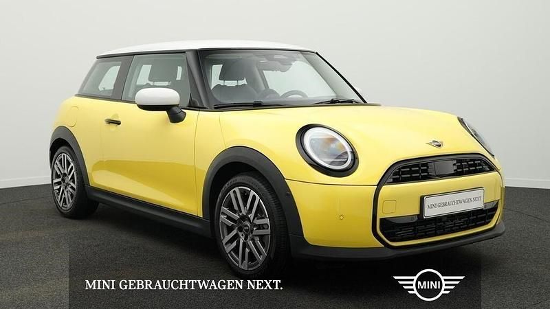 Gebraucht Mini Cooper Classic 156 PS (114 kW) 2025 Gelb Kleinwagen