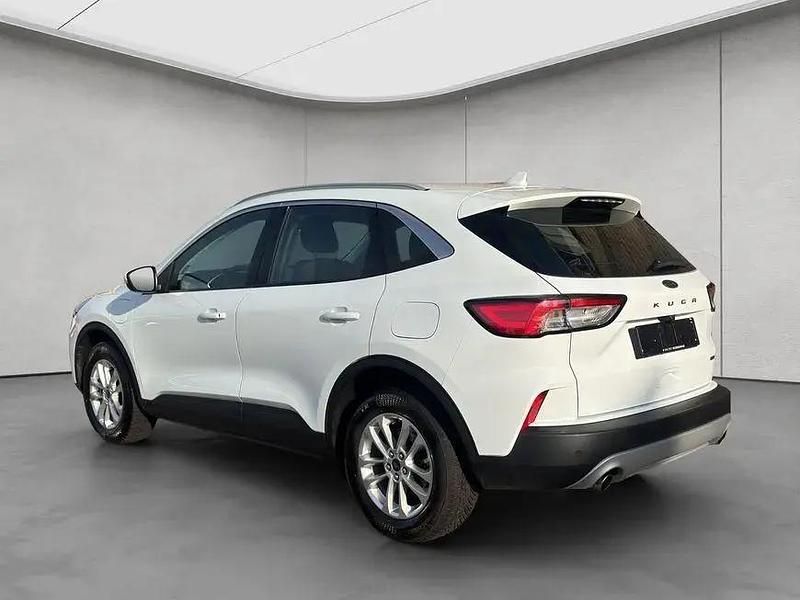 Gebraucht Ford Kuga Titanium 224 PS (164 kW) 2022 Weiß SUV