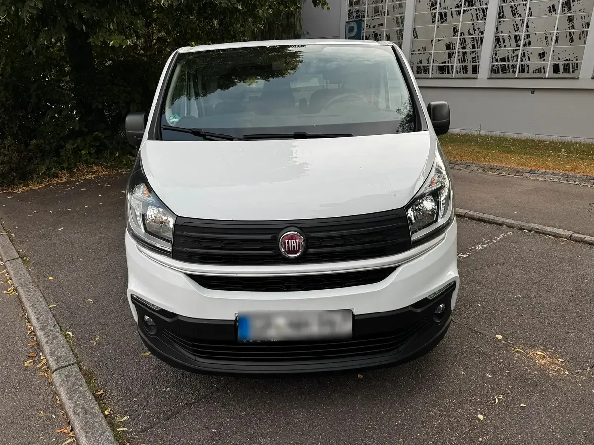 Gebraucht Fiat Talento 145 PS (106 kW) 2016 Weiß Van / Kleinbus