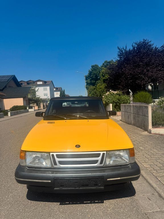 Gelb Gebraucht 1988 Saab 900 Kleinwagen | 12.500 € - Bild 1/4