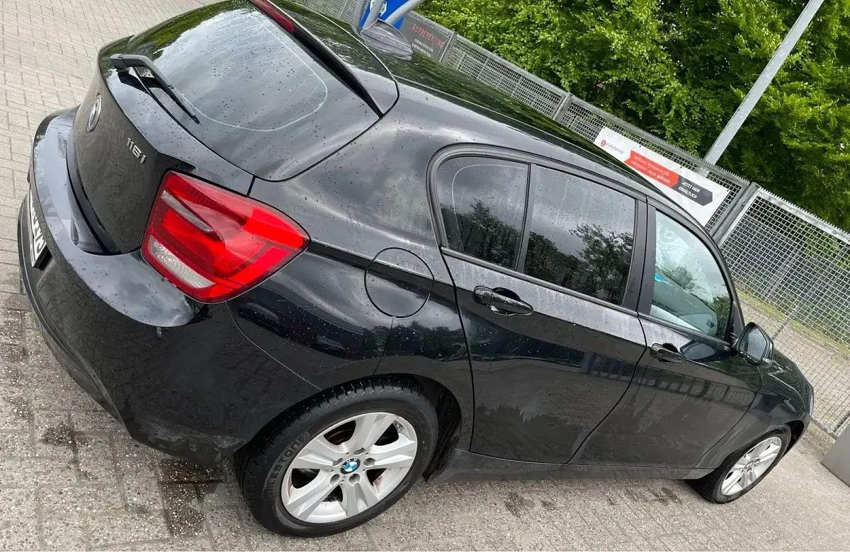 Gebraucht BMW 116 136 PS (100 kW) 2014 Schwarz Kleinwagen