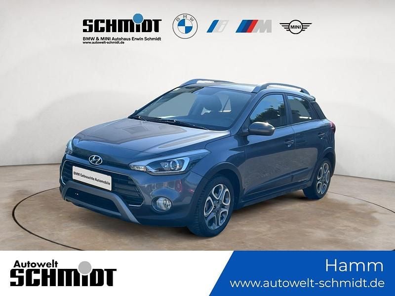 (grau) star dust / met Gebraucht 2020 Hyundai i20 Active | 12.890 € (Guter Preis) - Bild 1/4