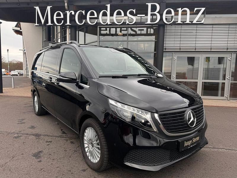 Schwarz Gebraucht 2024 Mercedes EQV300 Avantgarde Limousine | 47.790 € (Guter Preis) - Bild 1/4