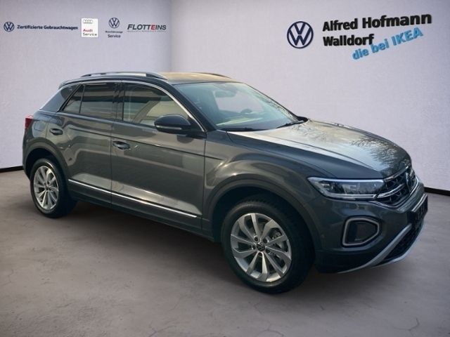 Gebraucht VW T-Roc Style 150 PS (110 kW) 2024 Grau SUV