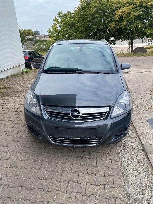 Grau Gebraucht 2009 Opel Vectra Van / Kleinbus | 1.300 € (Guter Preis) - Bild 1/4