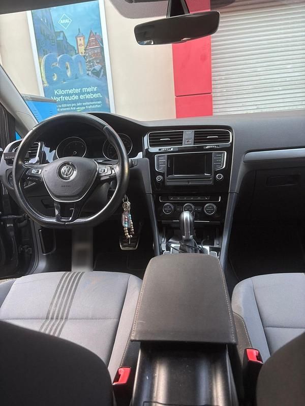 Gebraucht VW Golf VII 150 PS (110 kW) 2016 Grau Kleinwagen