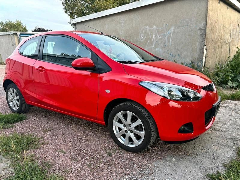 Rot Gebraucht 2008 Mazda 2 Kleinwagen | 2.750 € (Fairer Preis) - Bild 1/4