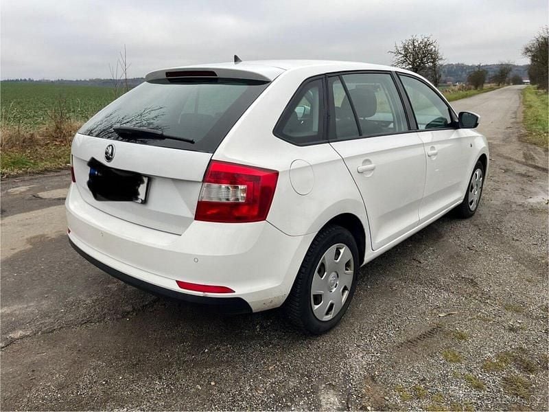Gebraucht Skoda Rapid 86 PS (63 kW) 2013 Kleinwagen