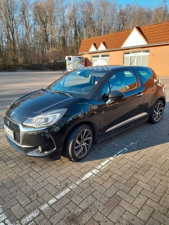 Schwarz Gebraucht 2019 DS Automobiles DS3 | 14.500 € (Fairer Preis) - Bild 1/4