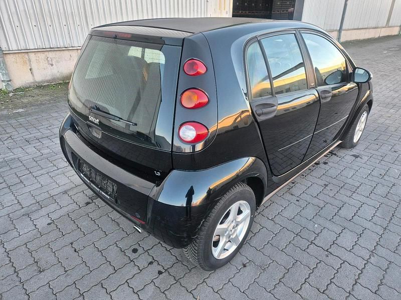 Usado Smart ForFour 96 HP (70 kW) 2006 Preto Citadino