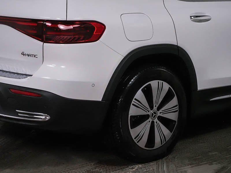Gebraucht Mercedes EQB300 Progressive 167 kW (228 PS) 2024 Weiß SUV