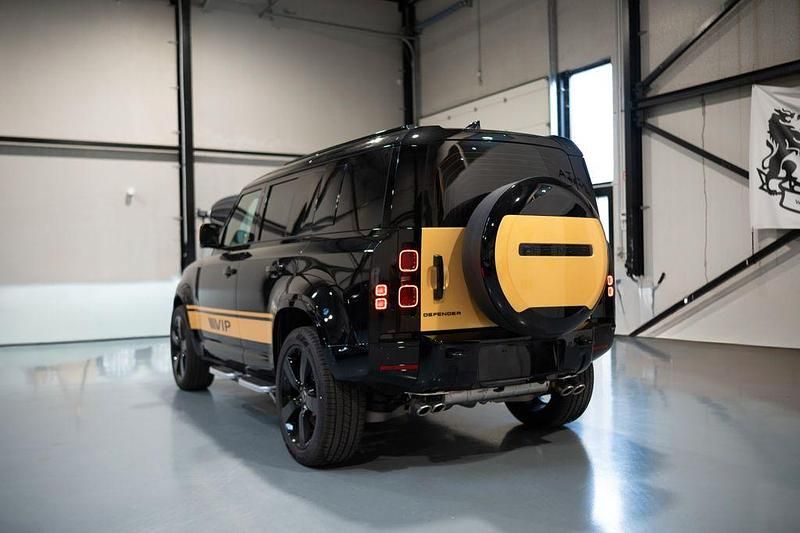 Neu Land Rover Defender Dynamic 426 PS (313 kW) 2025 SUV