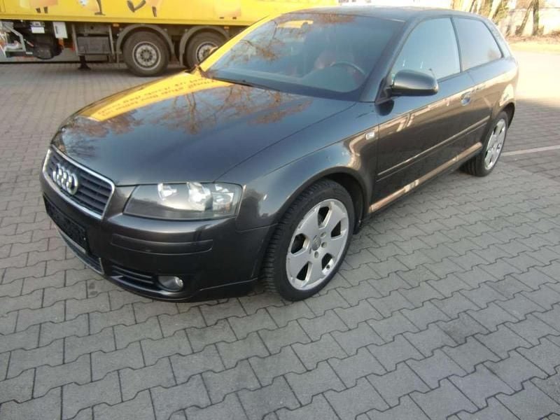 Gebraucht Audi A3 S-Line 150 PS (110 kW) 2003 Grau Kleinwagen
