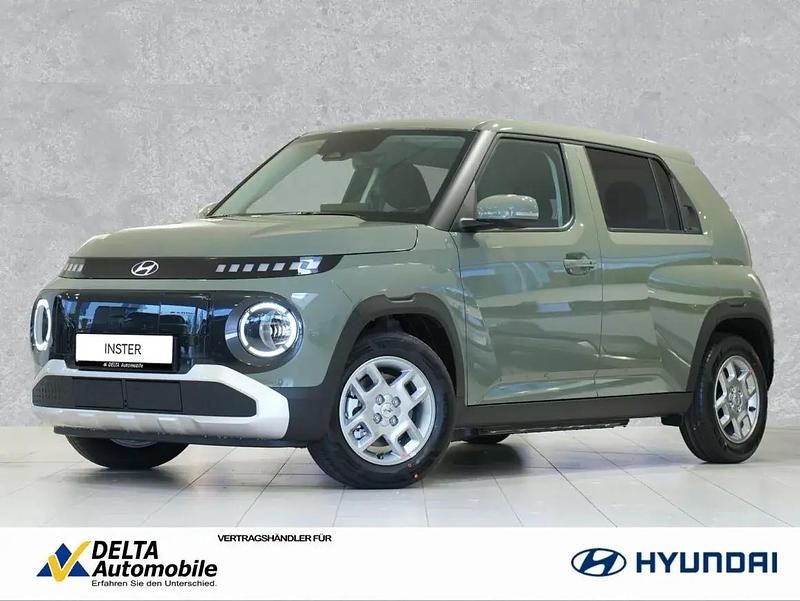 Tomboy khaki / sol Neu 2025 Hyundai Inster Trend Kleinwagen | 25.990 € (Guter Preis) - Bild 1/1