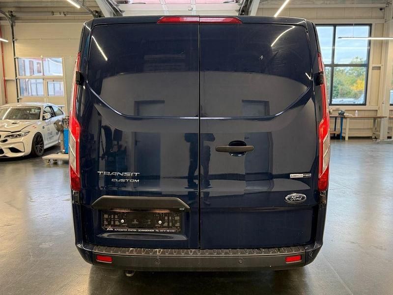 Gebraucht Ford Transit Custom Trend 131 PS (96 kW) 2021 Blazerblau Van / Kleinbus