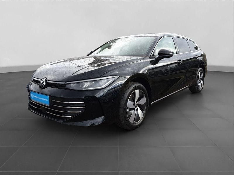 Neu VW Passat Business 204 PS (150 kW) 2026 Grau Kombi