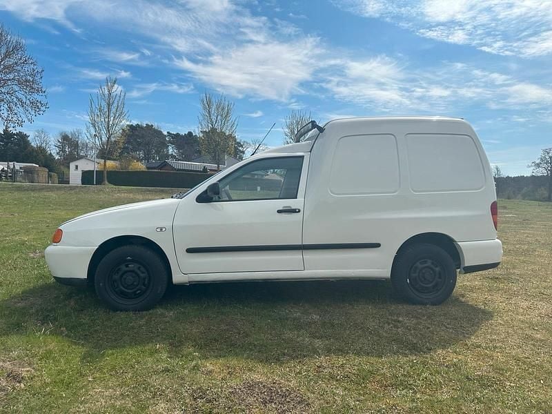 Gebraucht VW Caddy 64 PS (47 kW) 2001 Weiß Van / Kleinbus