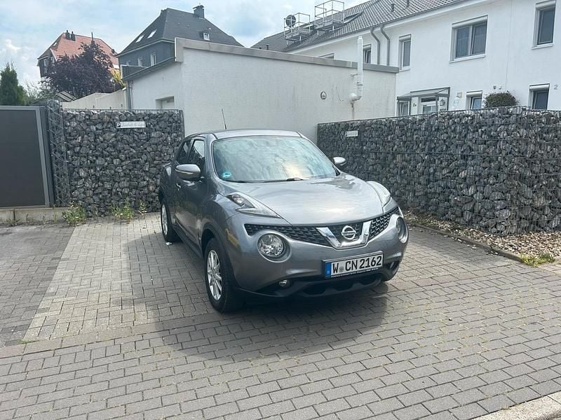 Silber Gebraucht 2015 Nissan Juke SUV | 6.300 € (Superpreis) - Bild 1/4