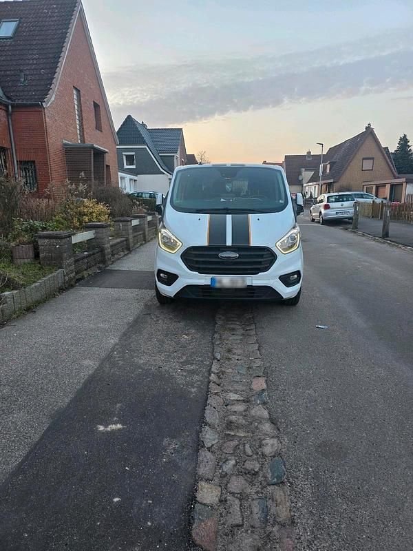Gebraucht Ford Transit Custom 131 PS (96 kW) 2021 Weiß Van / Kleinbus