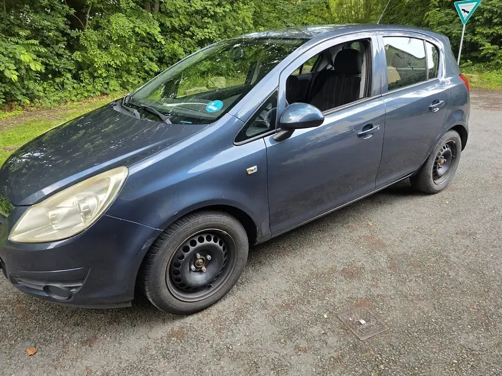 Gebraucht Opel Corsa 80 PS (58 kW) 2009 Grau Kleinwagen