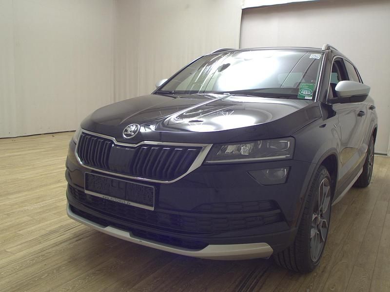 Gebraucht Skoda Karoq 150 PS (110 kW) 2021 Crystal schwarz metallic SUV