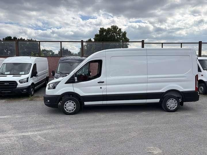 Gebraucht Ford Transit Trend 131 PS (96 kW) 2024 Weiß Van