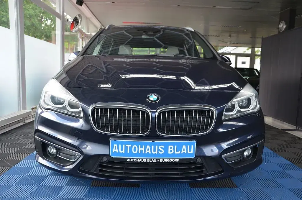 Gebraucht BMW 218 Gran Tourer Luxury Line 150 PS (110 kW) 2015 Blau Van / Kleinbus