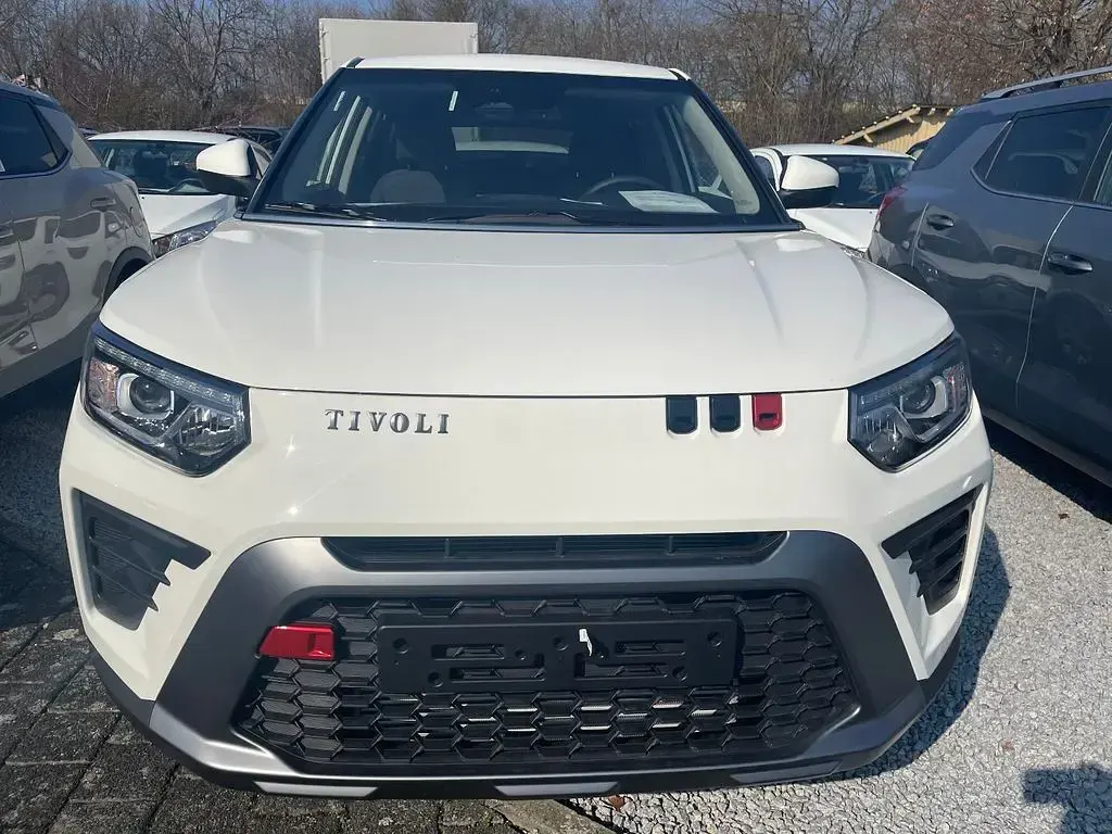 Neu KGM Tivoli 163 PS (119 kW) 2026 Weiß SUV