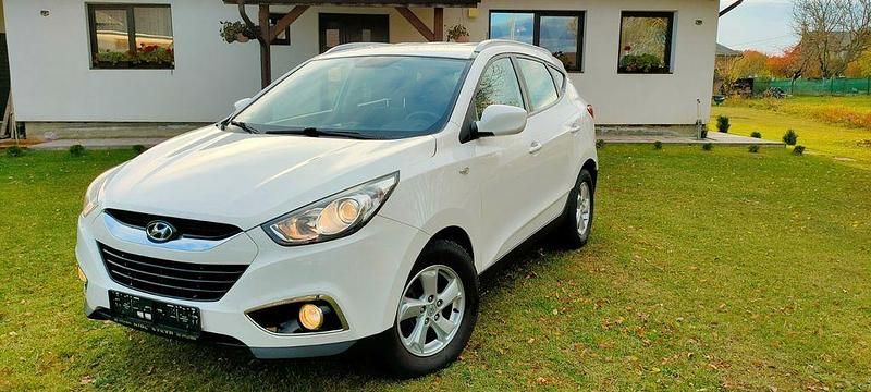 Weiß Gebraucht 2012 Hyundai ix35 Style SUV | 6.300 € (Fairer Preis) - Bild 1/4