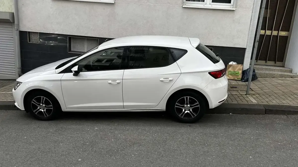 Usata Seat Leon Reference 110 CV (80 kW) 2014 Bianco Utilitaria